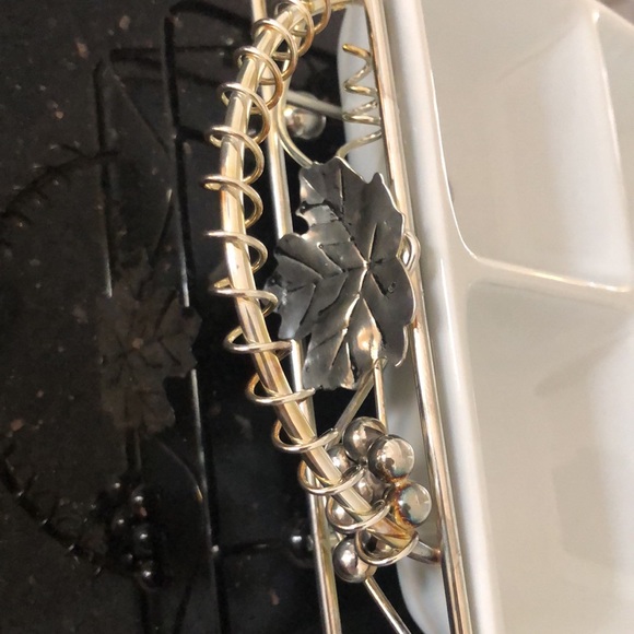 Vintage Silver Plated Grape Vines Leaves and White Ceramic Dip Tray Gordon Blue - Picture 6 of 11